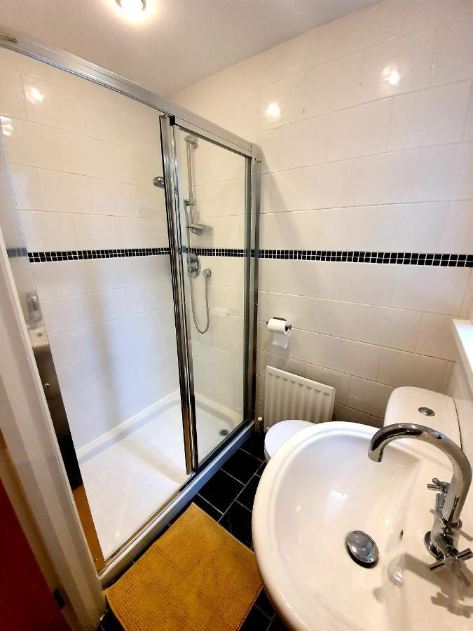 In The Heart Of Portrush - Beautiful Views Exterior foto